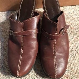 Women’s Shoes